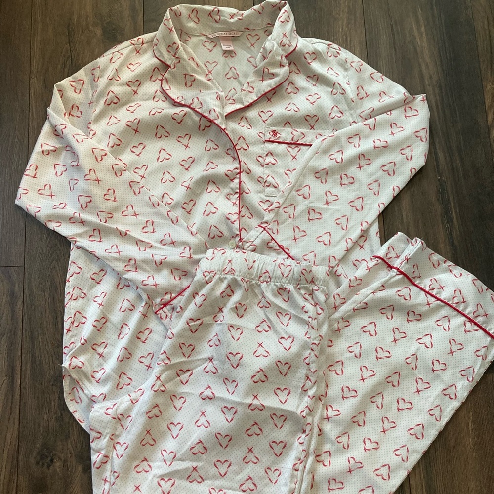 Victoria’s Secret holiday pajama